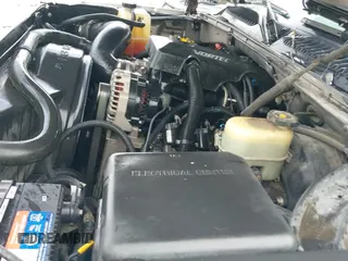 2000 Chevrolet Tahoe LT z VIN 1GNEK13T4YJ132641, wystawiony jako IAAI lot #42608716 z przebiegiem 159 189 mil mil oraz . Historia ofert i sprzedaży dostępna na DreamBid. Obrazek 19.