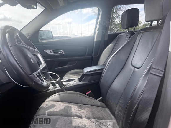 2015 GMC Terrain SLT z VIN 2GKALSEKXF6308668, wystawiony jako Copart lot #52330125 z przebiegiem 67 156 mil mil oraz Szkoda całkowita • Salvage title. Historia ofert i sprzedaży dostępna na DreamBid. Obrazek 7.