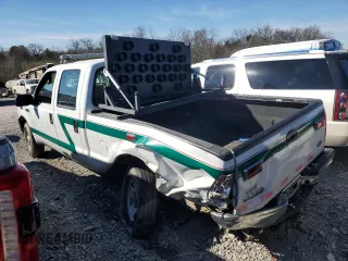 2006 Ford F-250 XL z VIN 1FTSW21536EB81894, wystawiony jako Copart lot #45573005 z przebiegiem 65 722 mil mil oraz Szkoda całkowita • Salvage title. Historia ofert i sprzedaży dostępna na DreamBid. Obrazek 2.