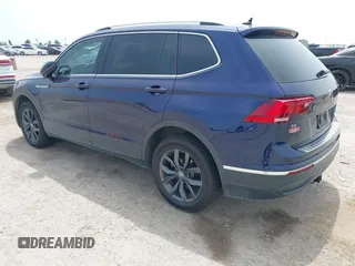 2022 Volkswagen Tiguan SE с VIN 3VV2B7AX2NM051870, выставлен на аукционе IAAI как лот 42250350 с пробегом 72 257 миль миль и . История ставок и продаж доступна на DreamBid. Изображение 3.