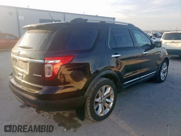 2013 Ford Explorer XLT с VIN 1FM5K7D8XDGC60083, выставлен на аукционе Copart как лот 58173225 с пробегом 200 073 миль миль и Списание • Salvage title. История ставок и продаж доступна на DreamBid. Изображение 3.