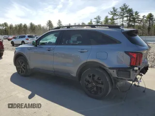 2022 Kia Sorento X-Line S z VIN 5XYRLDLC5NG085365, wystawiony jako Copart lot #53305855 z przebiegiem 45 128 mil mil oraz Szkody całkowita. Historia ofert i sprzedaży dostępna na DreamBid. Obrazek 2.