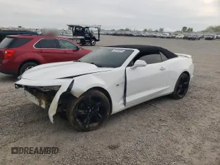 2019 Chevrolet Camaro 1LT z VIN 1G1FB3DS8K0129665, wystawiony jako Copart lot #54185265 z przebiegiem 64 390 mil mil oraz Szkoda całkowita • Salvage title. Historia ofert i sprzedaży dostępna na DreamBid. Obrazek 1.