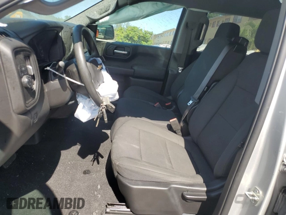 2020 Chevrolet Silverado 1500 Custom with VIN 3GCPWBEF8LG317269, listed as a Copart auction lot 55976795 with 45,878 mi miles and Salvage Title. Bid and sale history available at DreamBid. Image 7.