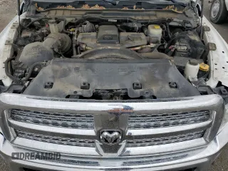 2016 Ram 2500 Laramie z VIN 3C6UR5NL3GG229955, wystawiony jako Copart lot #53573345 z przebiegiem 177 314 mil mil oraz Szkoda całkowita • Salvage title. Historia ofert i sprzedaży dostępna na DreamBid. Obrazek 11.