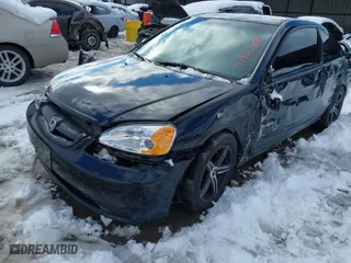 2001 Honda Civic LX with VIN 1HGEM21561L096010, listed as a IAAI auction lot 41300225 with 156,293 mi miles. Bid and sale history available at carsss.com. Image 6.