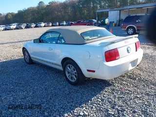 2006 Ford Mustang Standard с VIN 1ZVFT84N365188981, выставлен на аукционе IAAI как лот 41144444 с пробегом 138 311 миль миль и . История ставок и продаж доступна на DreamBid. Изображение 3.