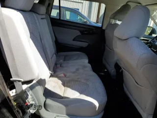2021 Toyota Highlander L с VIN 5TDBZRBH1MS537811, выставлен на аукционе Copart как лот 53372695 с пробегом 58 727 миль миль и Списание • Salvage title. История ставок и продаж доступна на DreamBid. Изображение 11.