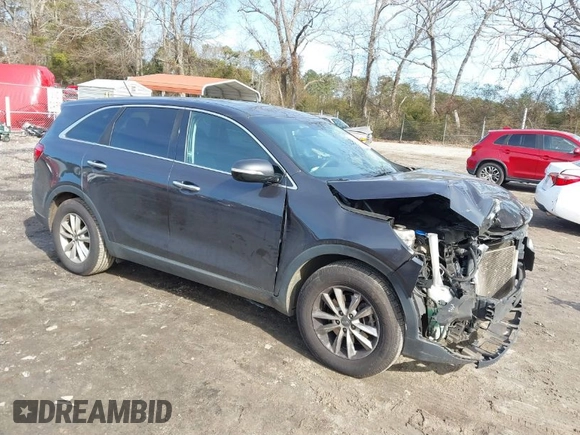 2019 Kia Sorento L with VIN 5XYPG4A30KG476773, listed as a IAAI auction lot 41345456 with 160,706 mi miles. Bid and sale history available at carsss.com. Image 1.