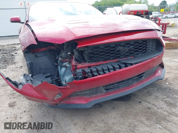 2020 Ford Mustang EcoBoost z VIN 1FA6P8TH6L5149788, wystawiony jako IAAI lot #42179624 z przebiegiem 107 520 mil mil oraz . Historia ofert i sprzedaży dostępna na DreamBid. Obrazek 6.
