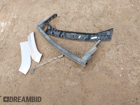 2018 Jeep Grand Cherokee Summit с VIN 1C4RJEJG4JC438677, выставлен на аукционе IAAI как лот 42286916 с пробегом 171 537 миль миль и . История ставок и продаж доступна на DreamBid. Изображение 12.