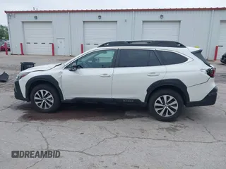 2024 Subaru Outback Premium с VIN 4S4BTAFC2R3135320, выставлен на аукционе IAAI как лот 42307485 с пробегом 10 347 миль миль и . История ставок и продаж доступна на DreamBid. Изображение 14.