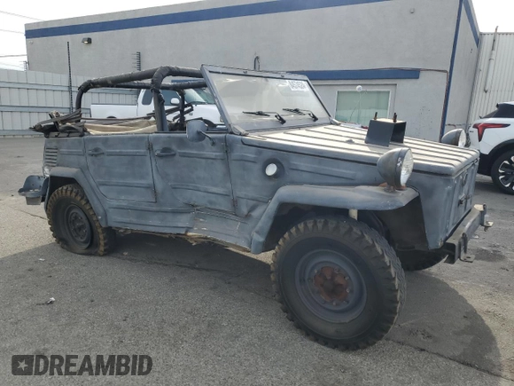 1973 Volkswagen Beetle with VIN 1832493063, listed as a Copart auction lot 84574524 with 305,579 mi miles and Salvage Title. Bid and sale history available at DreamBid. Image 4.
