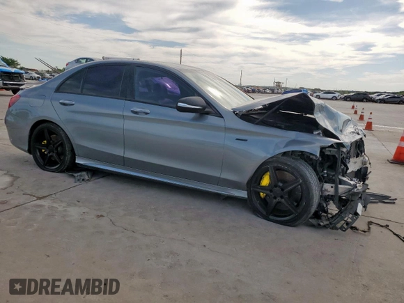 2016 Mercedes-Benz C 450 AMG с VIN 55SWF6EB6GU107831, выставлен на аукционе Copart как лот 57069525 с пробегом 93 756 миль миль и Списание • Salvage title. История ставок и продаж доступна на DreamBid. Изображение 4.
