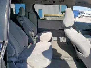 2012 Toyota Sienna LE AAS с VIN 5TDKK3DC7CS183942, выставлен на аукционе Copart как лот 57597305 с пробегом 245 971 миль миль и Списание • Salvage title. История ставок и продаж доступна на DreamBid. Изображение 11.