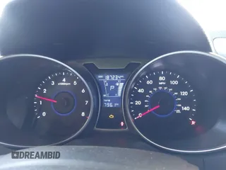 2012 Hyundai Veloster w/Black Int z VIN KMHTC6AD2CU052067, wystawiony jako IAAI lot #42261316 z przebiegiem 187 234 mil mil oraz . Historia ofert i sprzedaży dostępna na DreamBid. Obrazek 7.