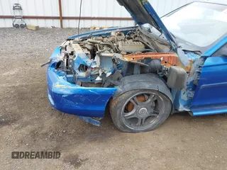 1995 Ford Mustang z VIN 1FALP4046SF207937, wystawiony jako IAAI lot #42222338 z przebiegiem 228 850 mil mil oraz . Historia ofert i sprzedaży dostępna na DreamBid. Obrazek 6.