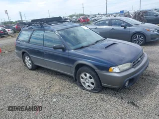 1998 Subaru Legacy Outback z VIN 4S3BG6857W6660033, wystawiony jako IAAI lot #42507354 z przebiegiem 137 564 mil mil oraz . Historia ofert i sprzedaży dostępna na DreamBid. Obrazek 1.