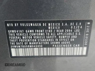 2024 Volkswagen Jetta S z VIN 3VW5M7BU5RM045638, wystawiony jako Copart lot #57215215 z przebiegiem Nie podano mil oraz Nie do naprawy • Non repairable. Historia ofert i sprzedaży dostępna na DreamBid. Obrazek 13.