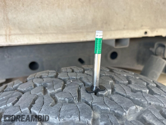 2018 Ford F-150 XL with VIN 1FTFW1E55JKE25772, listed as a IAAI auction lot 42882671 with 132,909 mi miles and . Bid and sale history available at DreamBid. Image 6.