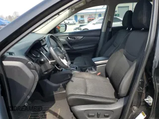 2017 Nissan Rogue SV with VIN KNMAT2MV6HP615202, listed as a Copart auction lot 49304805 with 181,893 mi miles and Salvage Title. Bid and sale history available at carsss.com. Image 7.