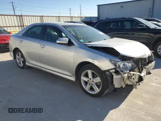 2013 Toyota Camry L with VIN 4T1BF1FK4DU652331, listed as a Copart auction lot 47717455 with 200,691 mi miles and Salvage Title. Bid and sale history available at carsss.com. Image 4.