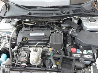 2014 Honda Accord LX with VIN 1HGCR2F33EA258614, listed as a IAAI auction lot 41759607 with 88,347 mi miles and . Bid and sale history available at carsss.com. Image 10.