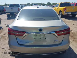 2016 Toyota Avalon Hybrid XLE Premium with VIN 4T1BD1EB5GU050453, listed as a IAAI auction lot 41993274 with 83,868 mi miles. Bid and sale history available at carsss.com. Image 15.