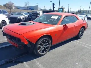 2016 Dodge Challenger R/T Scat Pack z VIN 2C3CDZFJXGH351790, wystawiony jako IAAI lot #41459795 z przebiegiem 69 129 mil mil oraz . Historia ofert i sprzedaży dostępna na DreamBid. Obrazek 2.