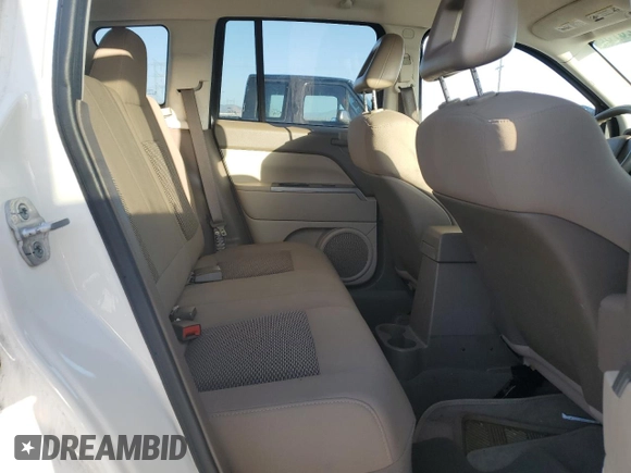 2007 Jeep Compass Sport with VIN 1J8FF47W07D199198, listed as a Copart auction lot 52092675 with 131,346 mi miles and Salvage Title. Bid and sale history available at carsss.com. Image 11.