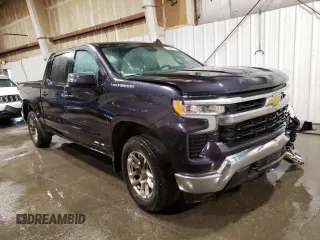 2023 Chevrolet Silverado 1500 LT with VIN 3GCUDDED9PG318102, listed as a Copart auction lot 47594895 with 13,634 mi miles and Salvage Title. Bid and sale history available at carsss.com. Image 4.