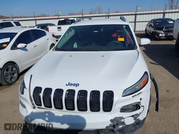 2018 Jeep Cherokee Latitude Tech Connect z VIN 1C4PJLCB3JD566741, wystawiony jako IAAI lot #41855103 z przebiegiem 97 829 mil mil oraz . Historia ofert i sprzedaży dostępna na DreamBid. Obrazek 12.
