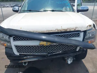 2013 Chevrolet Tahoe LT с VIN 1GNSCBE07DR328268, выставлен на аукционе IAAI как лот 42696221 с пробегом 149 785 миль миль и . История ставок и продаж доступна на DreamBid. Изображение 6.