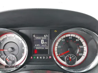 2017 Dodge Grand Caravan SXT with VIN 2C4RDGCG2HR713769, listed as a IAAI auction lot 42074875 with 184,241 mi miles and . Bid and sale history available at DreamBid. Image 7.