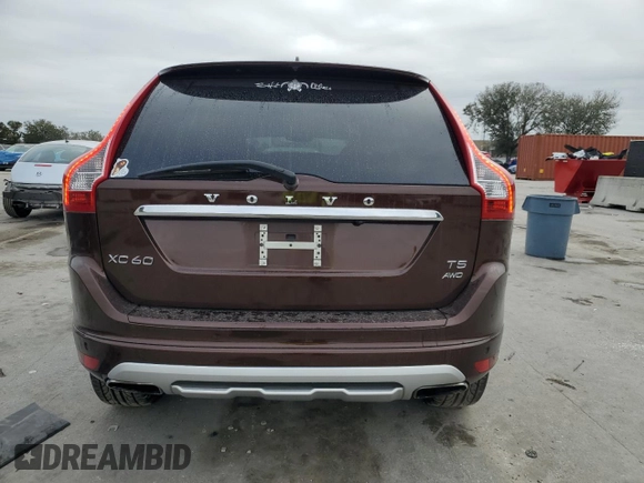 2017 Volvo XC60 Dynamic z VIN YV440MRR3H2040242, wystawiony jako Copart lot #88338485 z przebiegiem 385 mil mil oraz Nie do naprawy • Non repairable. Historia ofert i sprzedaży dostępna na DreamBid. Obrazek 6.