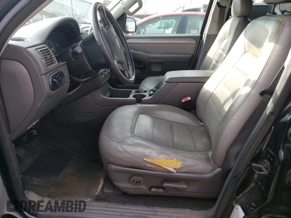 2005 Ford Explorer XLT с VIN 1FMZU63W75ZA13051, выставлен на аукционе Copart как лот 73526184 с пробегом Не указан миль и Списание • Salvage title. История ставок и продаж доступна на DreamBid. Изображение 7.