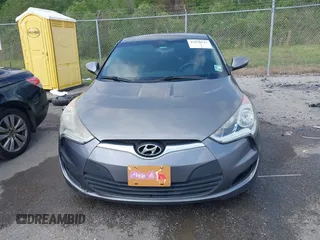 2013 Hyundai Veloster w/Black Int with VIN KMHTC6AD6DU169765, listed as a IAAI auction lot 41928516 with 130,708 mi miles and . Bid and sale history available at DreamBid. Image 12.