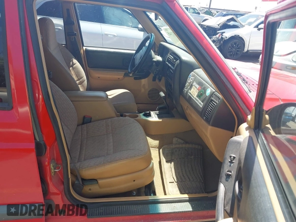 1997 Jeep Cherokee Sport with VIN 1J4FJ68S7VL544639, listed as a IAAI auction lot 42527445 with 278,172 mi miles and . Bid and sale history available at DreamBid. Image 5.
