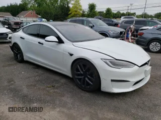 2021 Tesla Model S Long Range z VIN 5YJSA1E59MF438359, wystawiony jako Copart lot #57794325 z przebiegiem 31 651 mil mil oraz Szkoda całkowita • Salvage title. Historia ofert i sprzedaży dostępna na DreamBid. Obrazek 4.