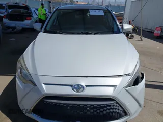 2019 Toyota Yaris L с VIN 3MYDLBYV5KY512111, выставлен на аукционе IAAI как лот 42317107 с пробегом 74 632 миль миль и . История ставок и продаж доступна на DreamBid. Изображение 12.