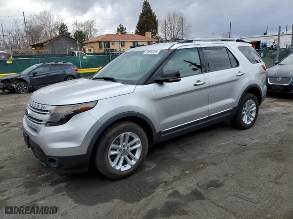 2011 Ford Explorer XLT with VIN 1FMHK8D85BGA65864, listed as a Copart auction lot 49893725 with 85,395 mi miles and Clean Title. Bid and sale history available at carsss.com. Image 1.