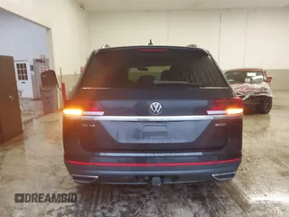 2022 Volkswagen Atlas 3.6L V6 SE w/Technology with VIN 1V2HR2CA3NC545414, listed as a IAAI auction lot 41088885 with 44,658 mi miles. Bid and sale history available at carsss.com. Image 15.