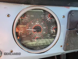 1976 Ford Bronco z VIN U15GLB56086, wystawiony jako Copart lot #74910244 z przebiegiem Nie podano mil oraz Czysty tytuł • Clean title. Historia ofert i sprzedaży dostępna na DreamBid. Obrazek 8.