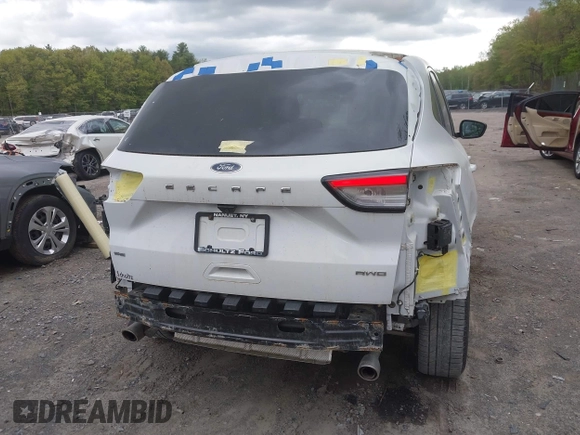 2022 Ford Escape SE with VIN 1FMCU9G64NUB41262, listed as a IAAI auction lot 42267922 with 64,173 mi miles and . Bid and sale history available at DreamBid. Image 17.