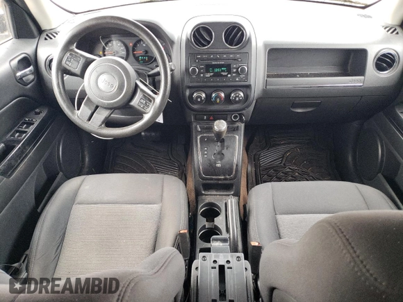2013 Jeep Patriot Sport z VIN 1C4NJRBB8DD263521, wystawiony jako Copart lot #56344365 z przebiegiem 75 287 mil mil oraz Szkoda całkowita • Salvage title. Historia ofert i sprzedaży dostępna na DreamBid. Obrazek 8.