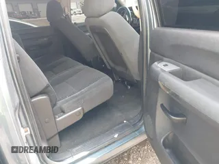 2008 GMC Sierra 1500 SLE1 z VIN 2GTEC130981215732, wystawiony jako IAAI lot #42148199 z przebiegiem 199 218 mil mil oraz . Historia ofert i sprzedaży dostępna na DreamBid. Obrazek 8.