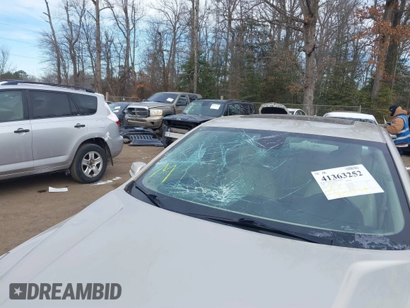 2014 Chevrolet Malibu LT with VIN 1G11E5SLXEF255357, listed as a IAAI auction lot 41363252 with 259,751 mi miles and . Bid and sale history available at DreamBid. Image 6.