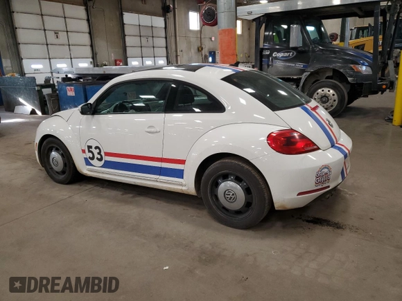 2014 Volkswagen Beetle with VIN 3VWHX7AT4EM618018, listed as a Copart auction lot 84903284 with 149,853 mi miles and Clean Title. Bid and sale history available at DreamBid. Image 2.