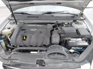 2007 Kia Optima LX with VIN KNAGE123175135348, listed as a IAAI auction lot 41887004 with 149,094 mi miles. Bid and sale history available at carsss.com. Image 10.