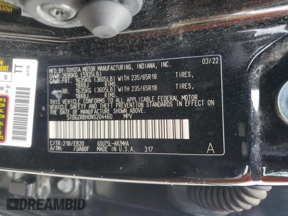 2022 Toyota Highlander XLE with VIN 5TDGZRBH0NS204460, listed as a Copart auction lot 61422635 with 67,880 mi miles and Salvage title. Bid and sale history available at DreamBid. Image 14.